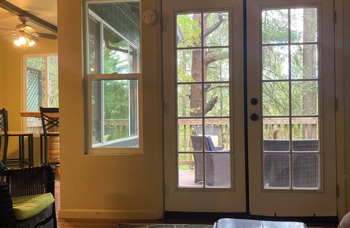 Middletown Cabin | Cobb Tree House; Charming 1-bedroom cabin.