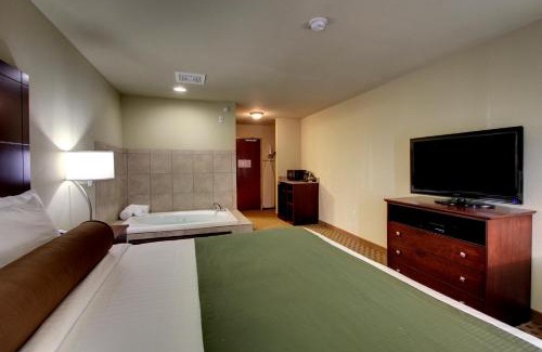 Carrington Hotel | Cobblestone Inn & Suites - Carrington
