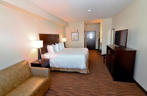 Ida County Hotel | Cobblestone Inn & Suites - Holstein