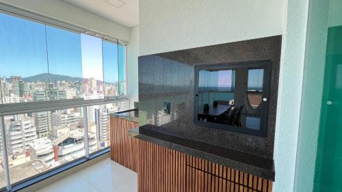 Andorinha Apartment | COBERTURA com belíssima vista para o mar e jacuzzi