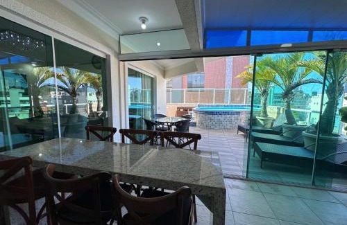 Bombas Apartment | Cobertura com piscina em Bombinhas SC