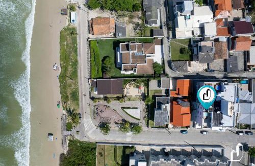 Canto Grande Apartment | Cobertura duplex com vista para o mar e jacuzzi