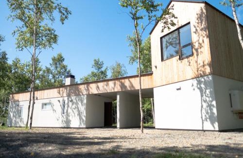 Niseko House | Coboushi オモヤ