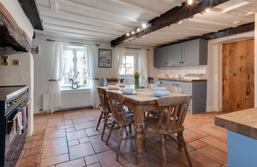 Castle Acre House | Cockleshells - Three Bedroom House, Sleeps 6