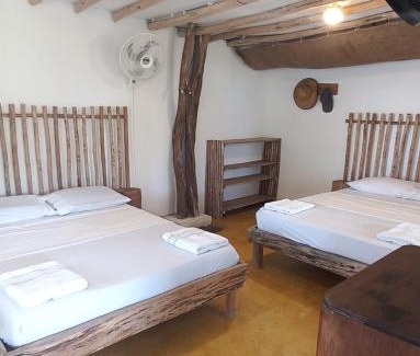 San Bernardo del Viento House | Coco y arena cabaña frente al mar, lejos del turismo y cerca a los manglares