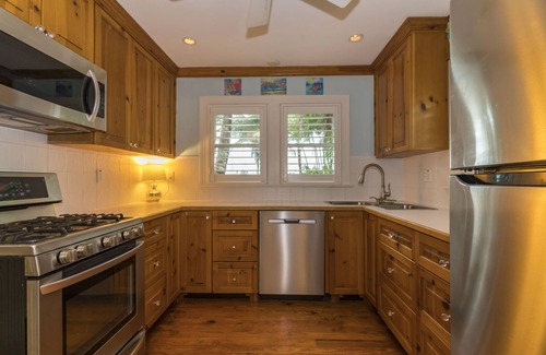 Clearwater Beach Cottage | Coconut Cottage @ Clearwater Beach!