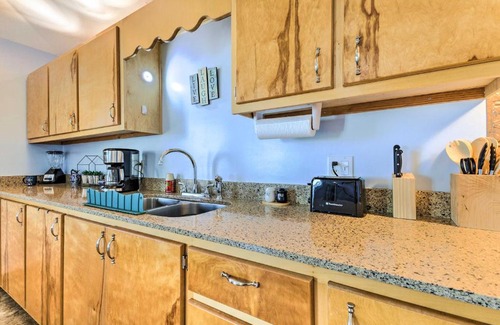 Theodore Apartment | Coden Vacation Rental with Bay Access!