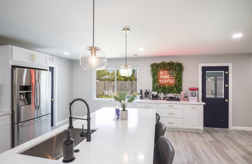 Melrose Village Villa | Coffee Lovers Paradise