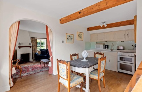 Pattiswick Apartment | Coggeshall Countryside Cottage Near Scenic Trails & Pub