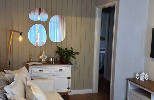 Serra Negra Apartment | Colorful Apartment in the Center of Serra Negra - SP