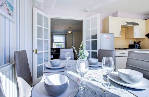 Colchester House | Colchester Comfort: 3BD Home Ideal for Work and Rest