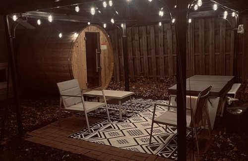 Diamond Lake House | Cold plunge and sauna bungalow in SW Minneapolis