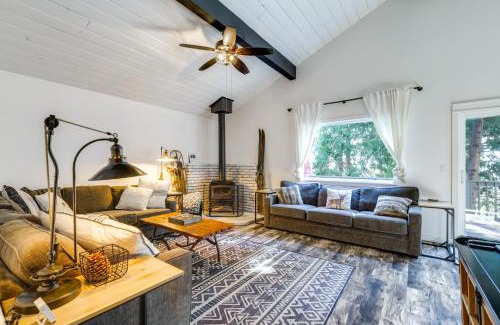 Cold Springs House | Cold Springs Escape AandC, Hot Tub, Generator, WiFi