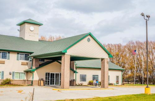 Colfax Hotel | Colfax Inn By Marifah