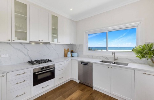 Collaroy Apartment | Collaroy Ocean View Retreat