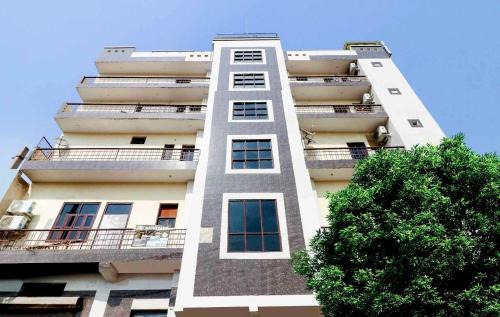 Alipur Hotel | Collection O Aashiyana