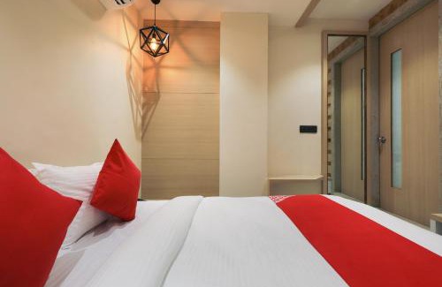 Bhopal Hotel | Collection O Hotel Harriot