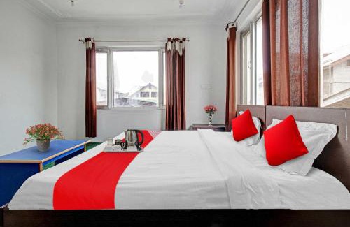 Rajbagh Hotel | Collection O Rajbagh Post Office