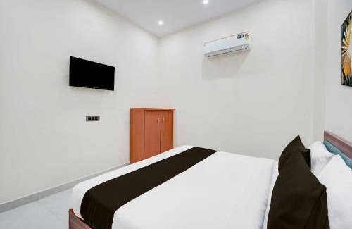 Mat Hotel | Collection O Shree Ji Puram Near Prem Mandir