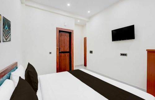 Mat Hotel | Collection O Shree Ji Puram Near Prem Mandir