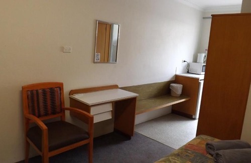 Collie Hotel | Collie Motel