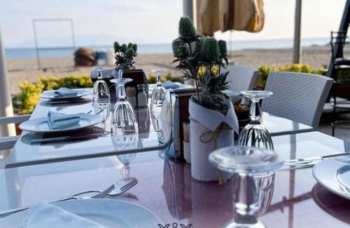 Gumuldur Hotel | Colophon Beach Otel