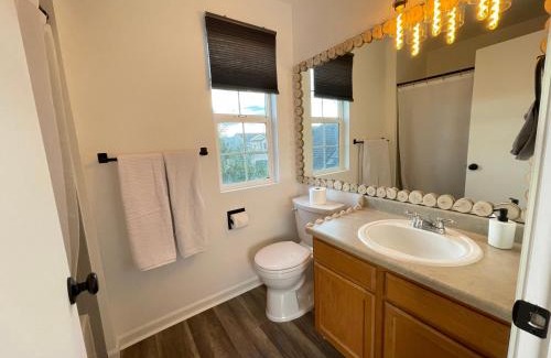 Colorado Springs House | Colorado Room w Private Entrance Deck and Hot Tub