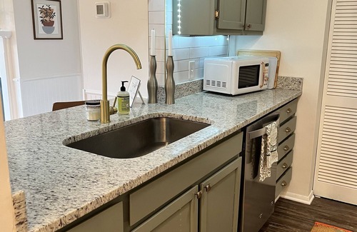 Woodfield Condo | Columbia SC Getaway2