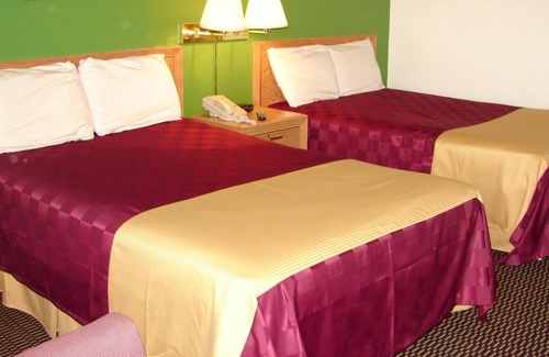 Columbus Hotel | Columbus Inn & Suites