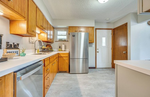 Columbus House | Columbus Vacation Rental, 7 Mi to Downtown!