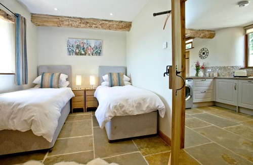 Wadeford House | Combe Barn