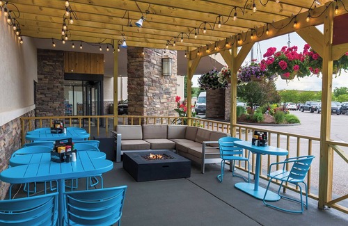 Casper House | Come Create Memories w/Fun-filled Adventures at this Paradise! Indoor Pool!