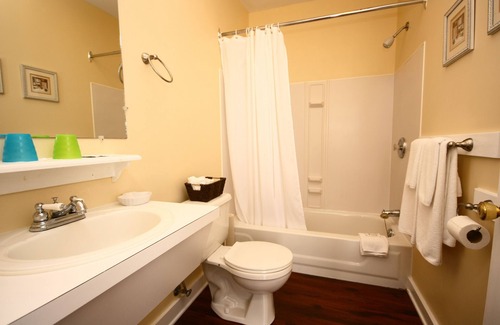 Digby Bed & Breakfast | Come From Away B&B Inn