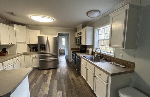 Steinhatchee House | Come relax at - Pura Vida House with pool - sleeps 9