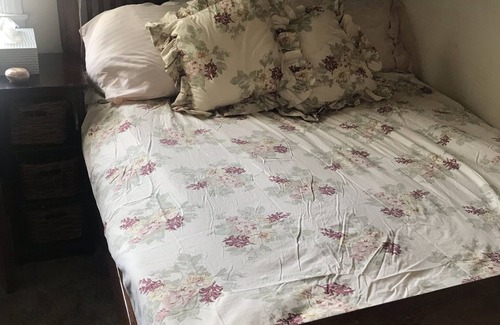 Fairfax House | Come to the coolest town in the Bay Area