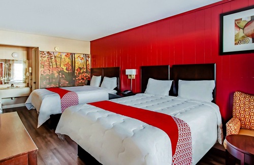 Ridgeland Hotel | Comfort and Convenience! 2 Comfortable Units, Near Ralph Tuten Park