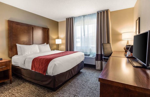 La Porte Hotel | Comfort Inn La Porte