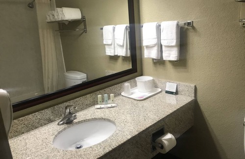 Miramar Hotel | Comfort Inn San Diego Miramar