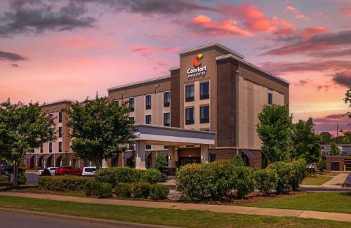 Birmingham Hotel | Comfort Inn & Suites At CrossPlex Village
