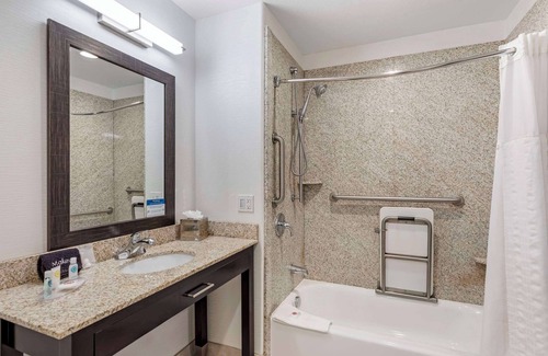 Brighton Hotel | Comfort Inn & Suites Brighton Denver NE Medical Center