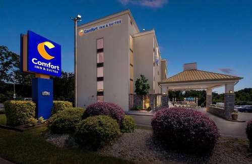 Croasdaile Farm Master Hotel | Comfort Inn & Suites Durham near Duke University