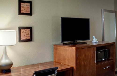 Caldwell Hotel | Comfort Inn & Suites