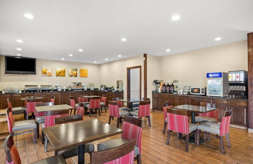 Willow Springs Hotel | Comfort Inn Willow Springs US 60 and US 63