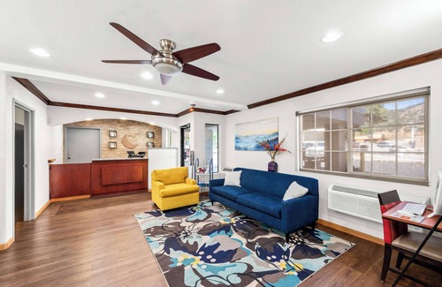 Yreka Hotel | Comfort Inn Yreka I-5