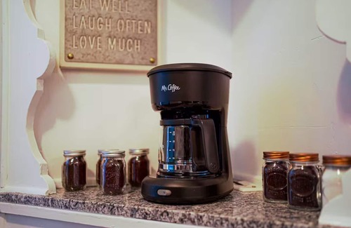 Wichita Apartment | Comfort stay, with Luxe feel. Come pamper yourself