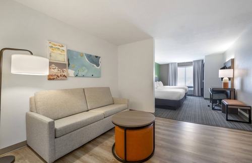 Rapid City Hotel | Comfort Suites Conference Center Rapid City