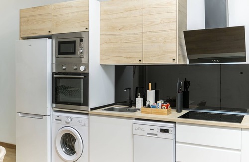 Justicia Apartment | Comfortable 2BR/2BA in Chueca