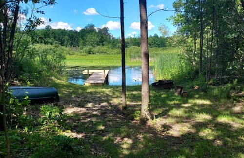 Grand Rapids House | Comfortable 3 bedroom cape cod style home