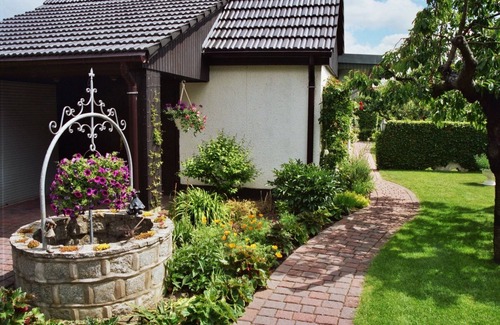 Ribnitz House | Comfortable, allergy-friendly holiday home, in a quiet, central location, in the countryside