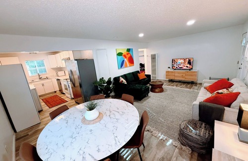 Downtown Apartment | Comfortable and style, near downtown vibe, cafes, supermarket